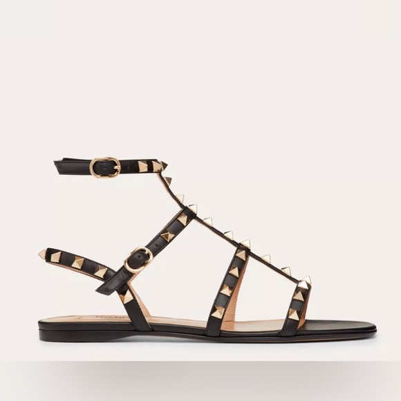 VALENTINO ROCKSTUD FLAT CALFSKIN SANDAL WITH STRAPS - Picture 5 of 11